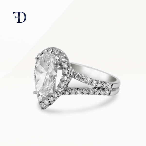 Pear Cut 3ct Diamond Engagement Ring