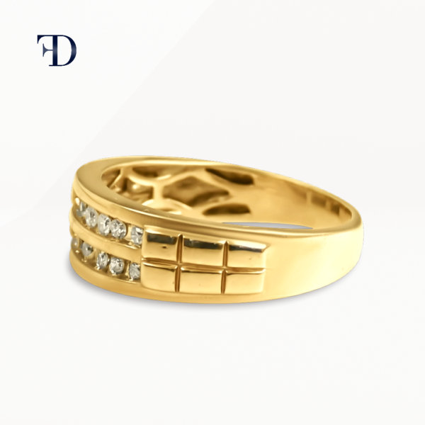 yellow-gold-Double Pave Men’s Wedding Band